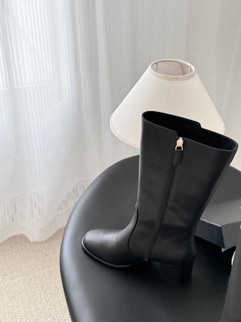 Ch**el boots